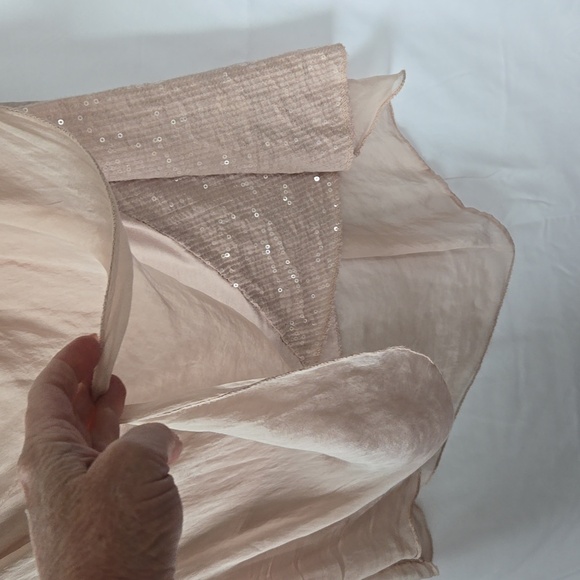 2 Ladies Made in Italy Romantic Silky Flowing Dress Tanks Sz XS - Picture 6 of 16